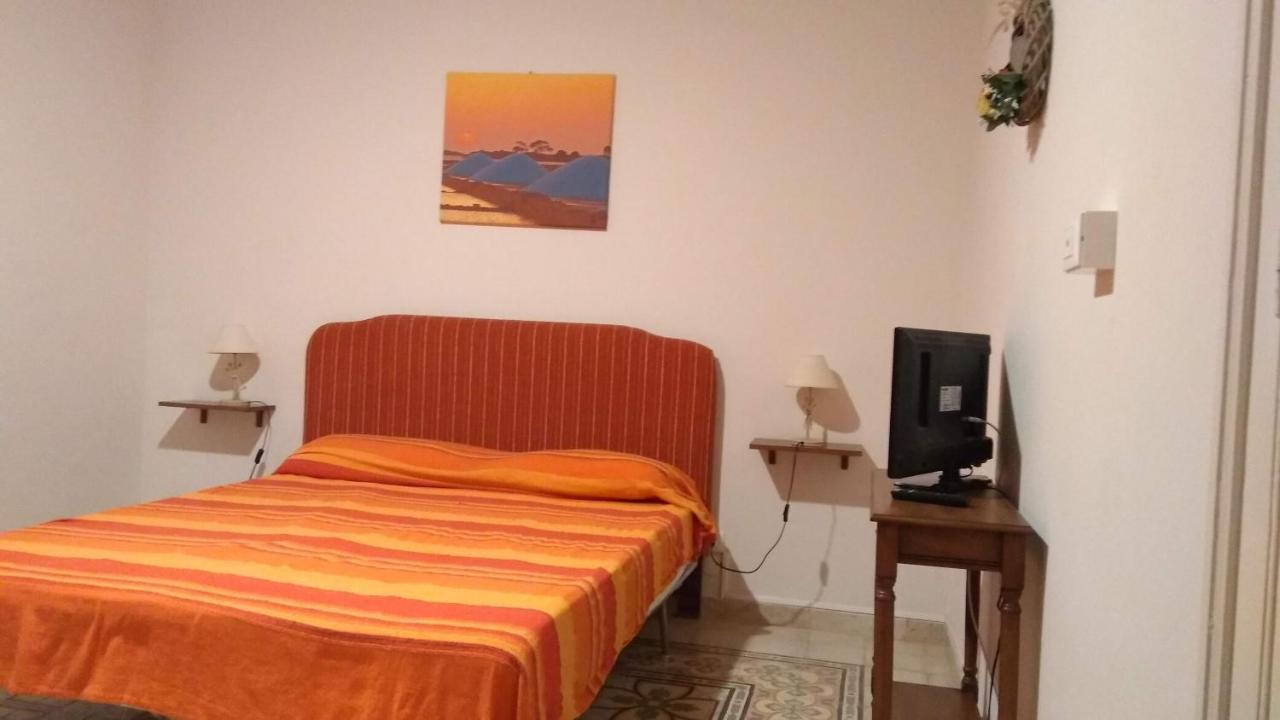 The Twins Rooms In Trapani 1 Habitación foto